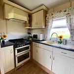 Wakacyjna Przystan Kopan - Domki 200 M Od Morza Holiday home Darlowo