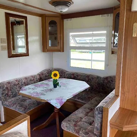Holiday home Wakacyjna Przystan Kopan - 200 M Od Morza Darlowo