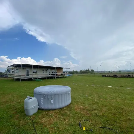 Holiday home Wakacyjna Przystan Kopan - Domki 200 M Od Morza *